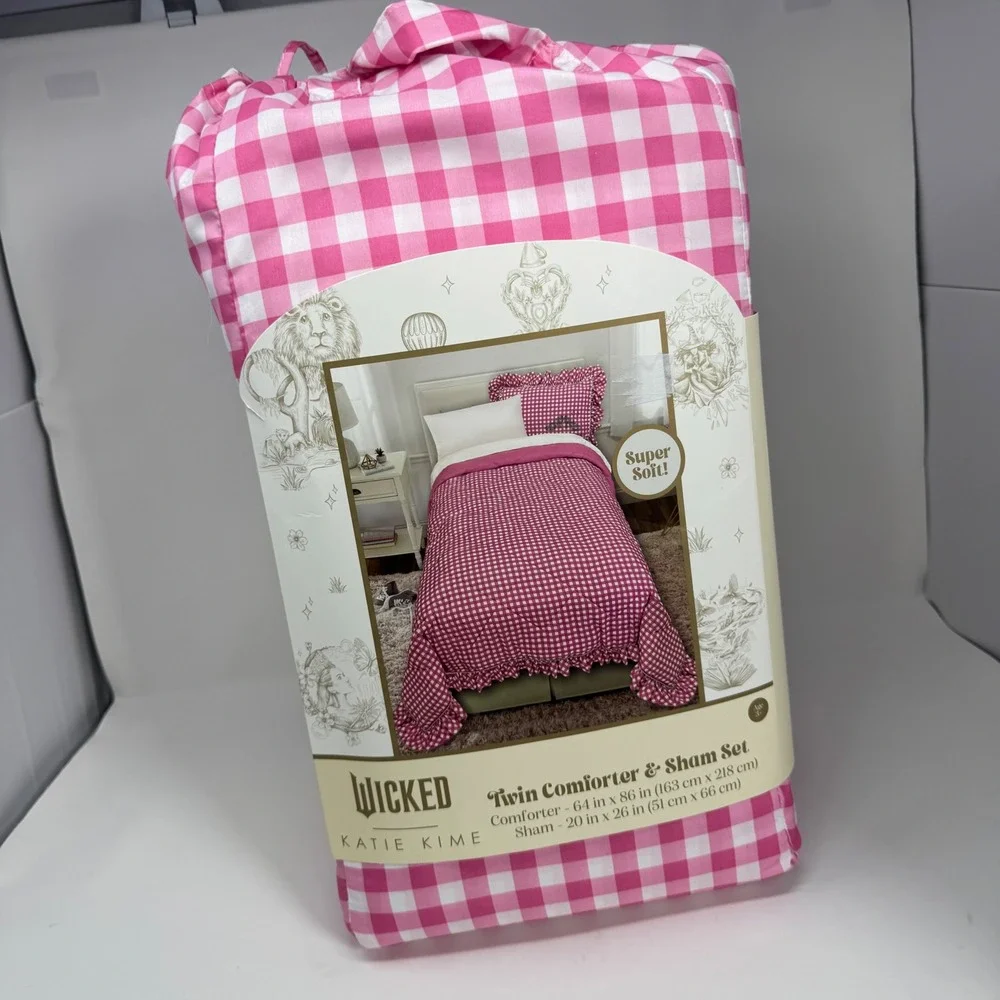 Wicked Katie Kime Twin Comforter Sham Set Pink White Gingham Nod to Dorothy NEW